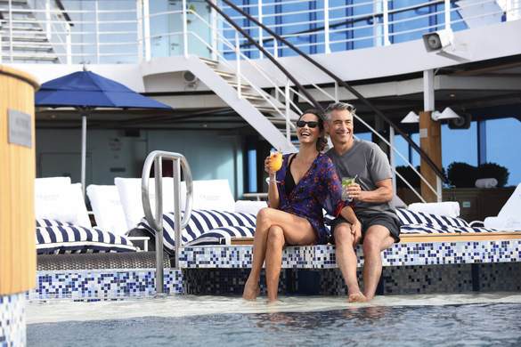 Oceania Cruises Insignia Pool Deck.jpg